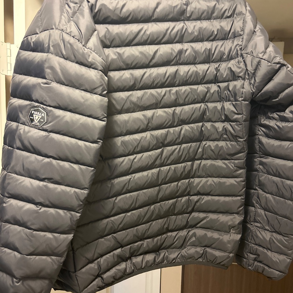 Puffer Jacket - Picture 2 of 3